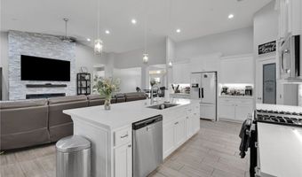 18950 Pachappa Rd, Apple Valley, CA 92307