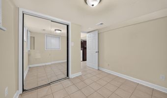 4705 22ND St N, Arlington, VA 22207