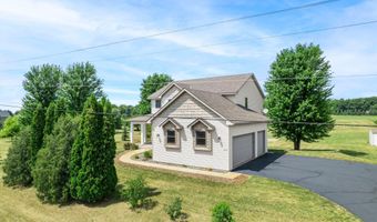 9352 67th St NW, Annandale, MN 55302