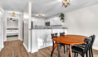 49 Rose St APT 109, Branford, CT 06405