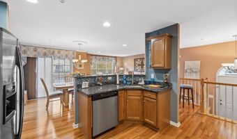 62 BOATWORKS Dr, Bayonne, NJ 07002