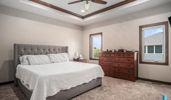 1820 W Thomas Cir, Brandon, SD 57005