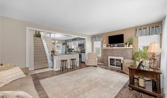 984 Cleveland Ave, Amherst, OH 44001