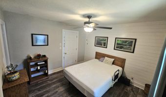 2002 Chouteau Ave, Baxter Springs, KS 66713
