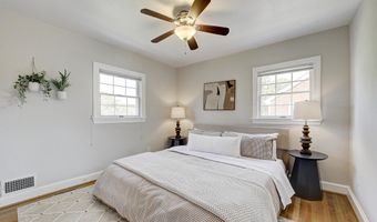 210 ADAMS Ave, Alexandria, VA 22301