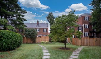 2925 S BUCHANAN St 2925, Arlington, VA 22206