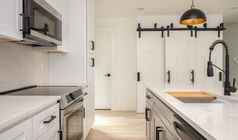 4103 SE Olsen St 2, Milwaukie, OR 97222