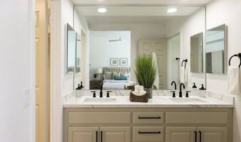 28983 Mountain Meadow Rd, Escondido, CA 92026