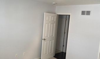 119 W Oakbrook Dr, Ann Arbor, MI 48103