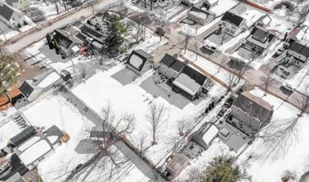 15 Fairfax St, Bangor, ME 04401