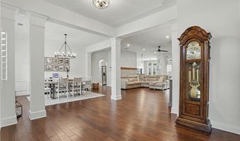 1984 Clovercroft Rd NW, Acworth, GA 30101