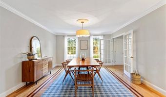 1 Mallard Cove Way, Barrington, RI 02806