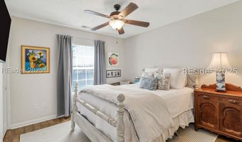 28 Lakeside Dr, Bluffton, SC 29910