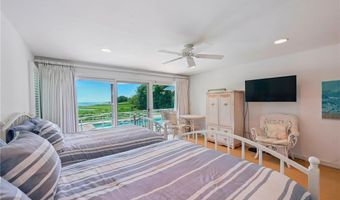 275 Boston Neck Rd, Narragansett, RI 02882
