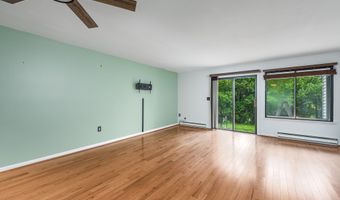 21 Pine Ct 21, Cromwell, CT 06416