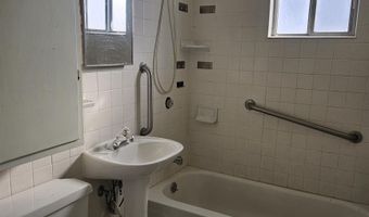 108 W 5th St, Hawthorne, NV 89415
