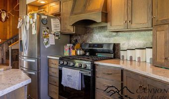 124 Highway 14A W, Byron, WY 82412