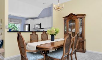 19 Vanderbilt Dr, Narragansett, RI 02882