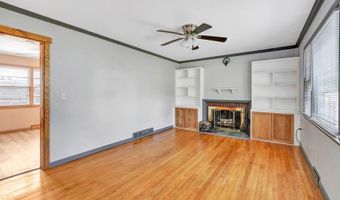 8 Fox Hill Ter, Ansonia, CT 06401