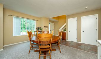 2013 NW School St, Ankeny, IA 50023