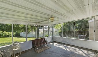 2248 Summit Dr, Arnold, MO 63010