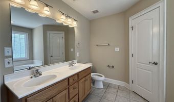 16874 Raspberry Ln, Athens, AL 35613