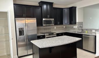 41717 MCMONAGLE Sq, Aldie, VA 20105