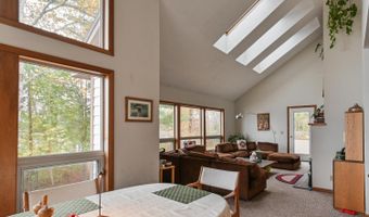 71 Bay View Dr, Bar Harbor, ME 04609