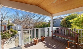 412 11th St NW, Albuquerque, NM 87102
