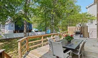 327 OAKWOOD St, Bethany Beach, DE 19930