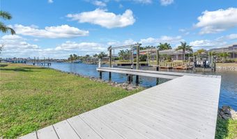 5305 WISHING ARCH Dr, Apollo Beach, FL 33572