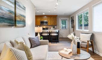 6352 12TH St N, Arlington, VA 22205