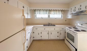 38 Marshall Dr, Burlington, VT 05408