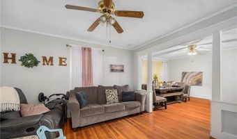 36 Blackamore Ave, Cranston, RI 02910