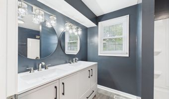 2126 Tartan Rd, Anderson, IN 46012