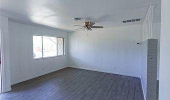 1108 N Woodlawn Dr, Alice, TX 78332