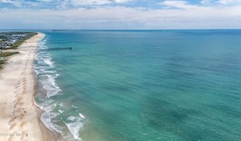 207 E Terminal Blvd, Atlantic Beach, NC 28512