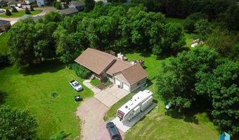 1604 E Redwood Blvd, Brandon, SD 57005