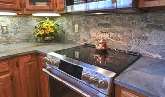 2520 COLONIAL Rd, Accokeek, MD 20607