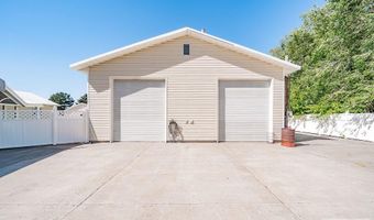 2585 Hillam Ave, Ammon, ID 83406