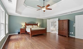 127 Laurel Ridge Dr, Alpharetta, GA 30004