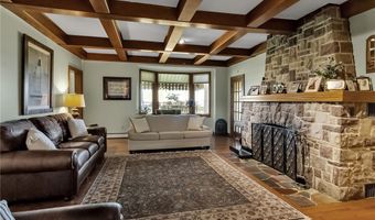 565 Wendt Dr, Angola, NY 14006