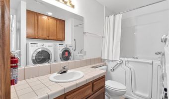 11714 Oak St, Apple Valley, CA 92308