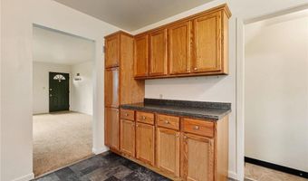 1605 6th St SE, Austin, MN 55912