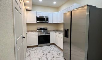 166 Big Oak Dr, Adkins, TX 78101