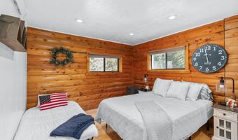 704 SUNSET Dr, Alpine, WY 83128