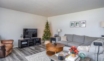 2915 S GLADYS Ave, Appleton, WI 54915