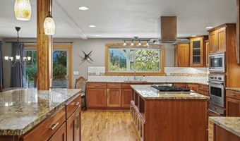 21010 E COUNTRY CLUB Rd, Brightwood, OR 97011