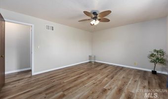 1030 Clear Creek Dr, Buhl, ID 83316