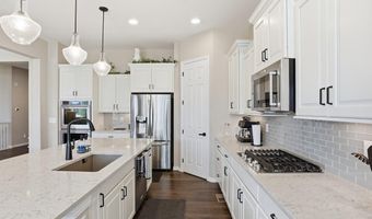 16058 Humboldt Peak Dr, Broomfield, CO 80023